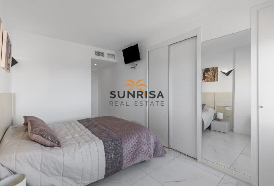 Appartement · Herverkoop - Torrevieja · Punta Prima · Alicante · Spanje