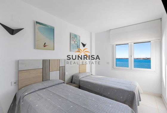 Appartement · Herverkoop - Torrevieja · Punta Prima · Alicante · Spanje