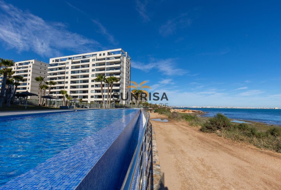 Appartement · Herverkoop - Torrevieja · Punta Prima · Alicante · Spanje