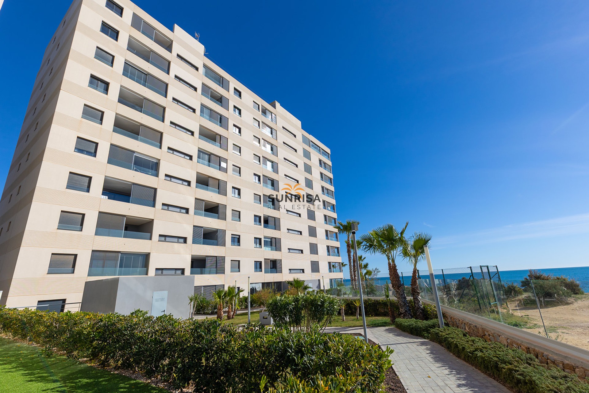 Resale - Apartment - Torrevieja