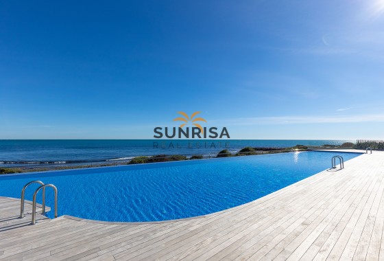 Appartement · Herverkoop - Torrevieja · Punta Prima · Alicante · Spanje