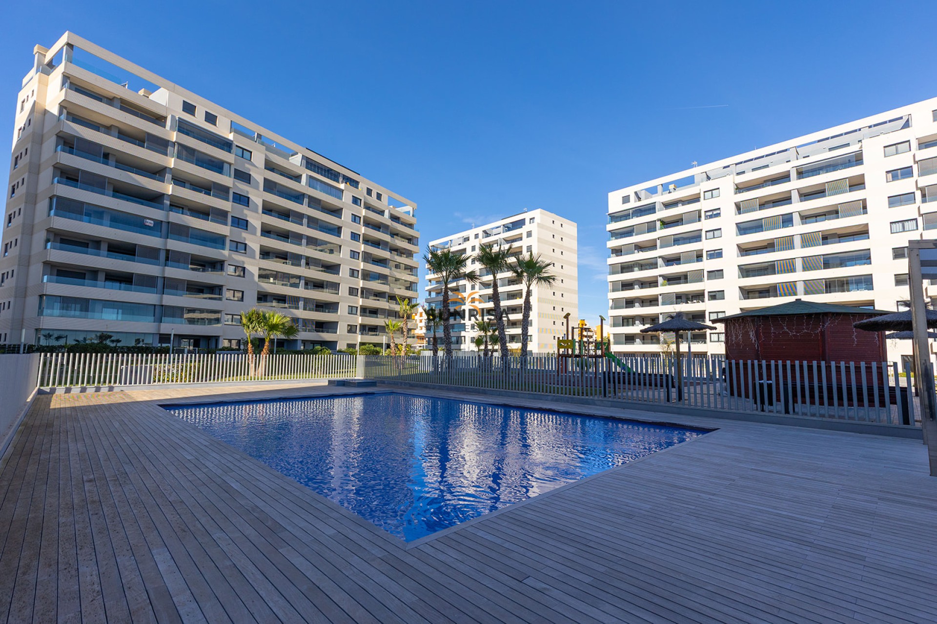 Resale - Apartment - Torrevieja