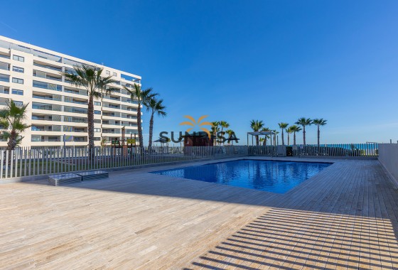 Appartement · Herverkoop - Torrevieja · Punta Prima · Alicante · Spanje