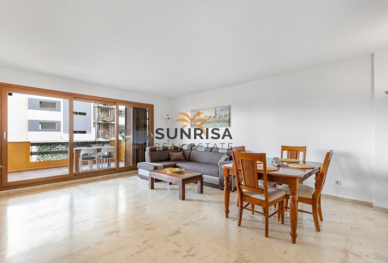 Appartement · Herverkoop - Torrevieja · Punta Prima · Alicante · Spanje