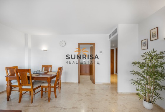 Appartement · Herverkoop - Torrevieja · Punta Prima · Alicante · Spanje