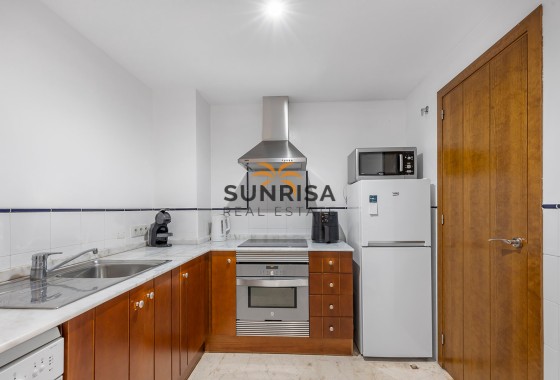 Appartement · Herverkoop - Torrevieja · Punta Prima · Alicante · Spanje