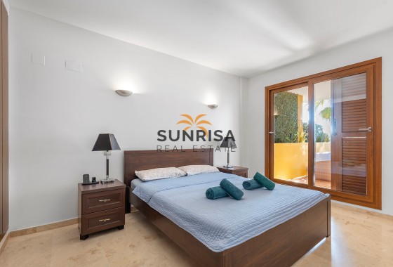Appartement · Herverkoop - Torrevieja · Punta Prima · Alicante · Spanje