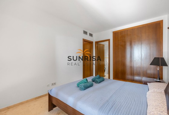 Appartement · Herverkoop - Torrevieja · Punta Prima · Alicante · Spanje