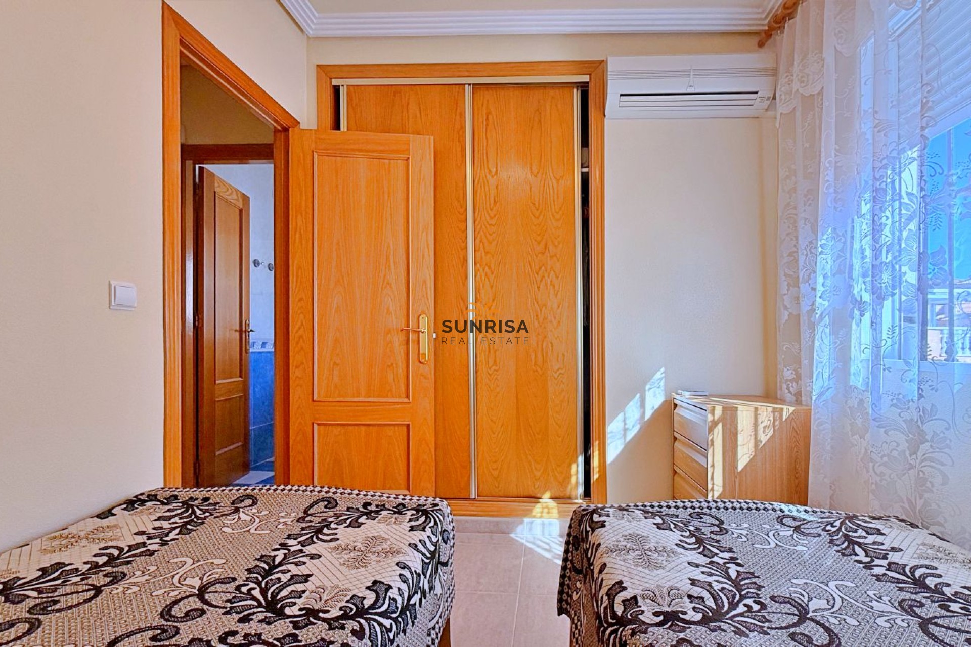 Reventa - Villa - Orihuela