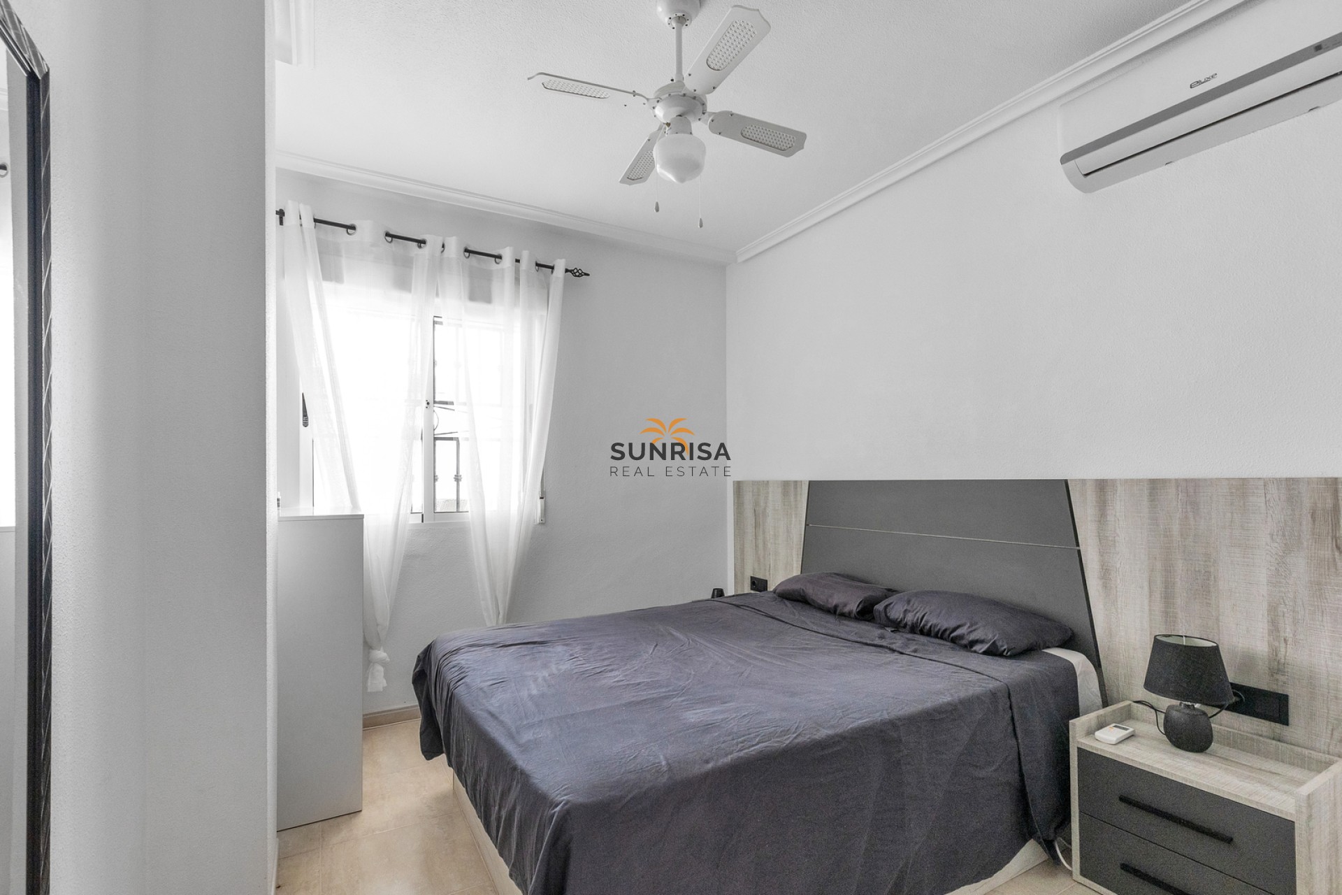 Resale - Apartment - Orihuela Costa