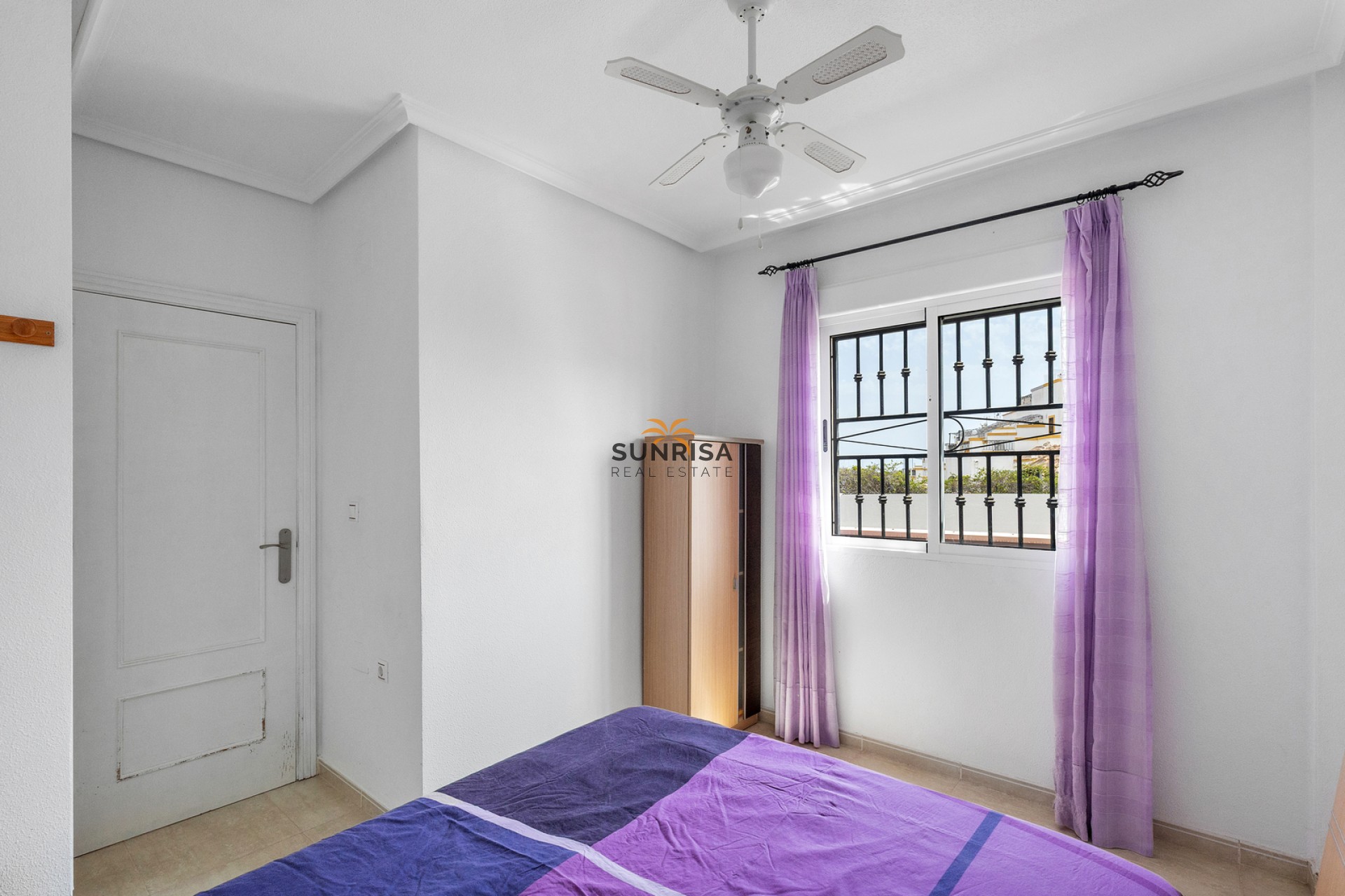 Resale - Apartment - Orihuela Costa