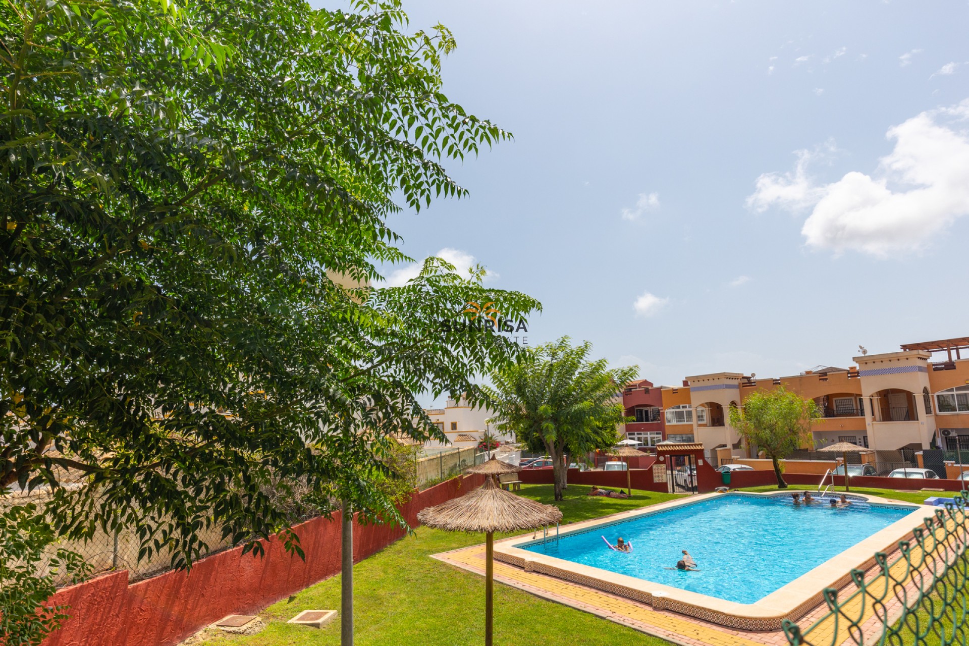Resale - Apartment - Orihuela Costa