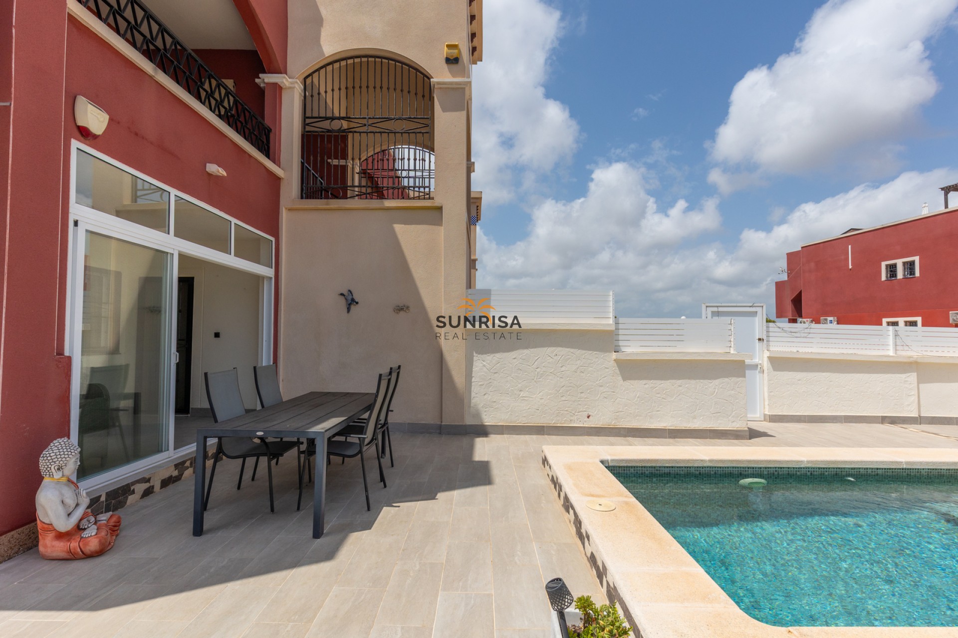 Resale - Apartment - Orihuela Costa