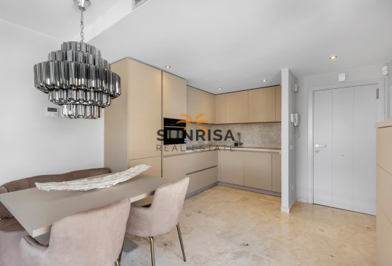 Appartement · Herverkoop - Torrevieja · Punta Prima · Alicante · Spanje