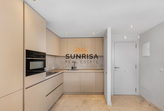 Appartement · Herverkoop - Torrevieja · Punta Prima · Alicante · Spanje