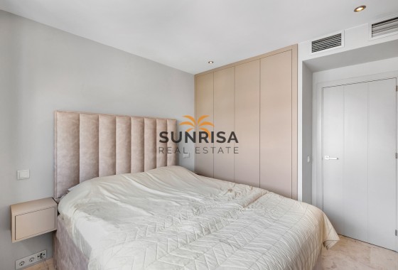 Appartement · Herverkoop - Torrevieja · Punta Prima · Alicante · Spanje