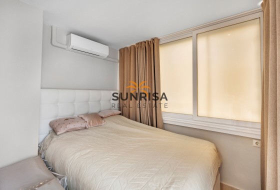 Appartement · Herverkoop - Torrevieja · Punta Prima · Alicante · Spanje