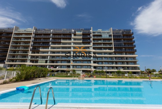 Appartement · Herverkoop - Torrevieja · Punta Prima · Alicante · Spanje