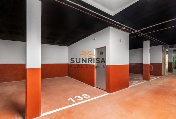 Appartement · Herverkoop - Torrevieja · Punta Prima · Alicante · Spanje