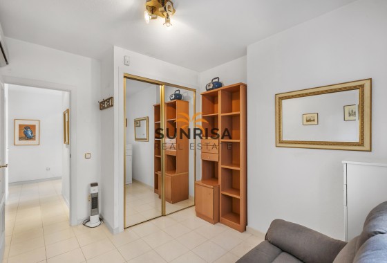 Apartment · Resale - Guardamar del Segura · Alicante · Spain