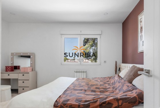 Villa · Revente - Torrevieja · Los Balcones · Alicante · Espagne