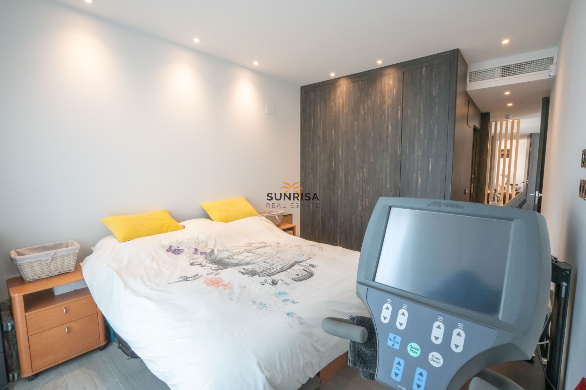 Resale - Villa - Algorfa
