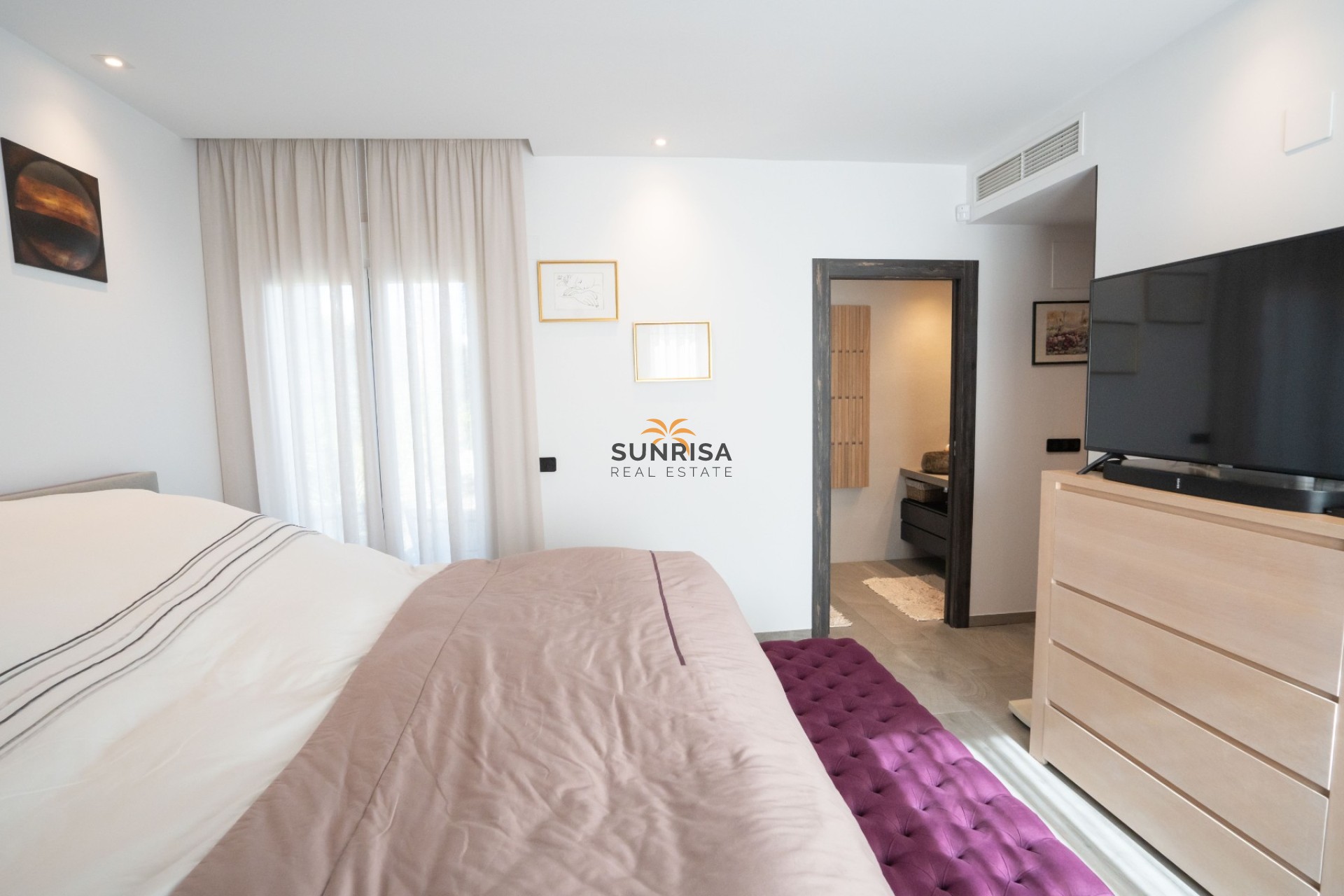 Resale - Villa - Algorfa