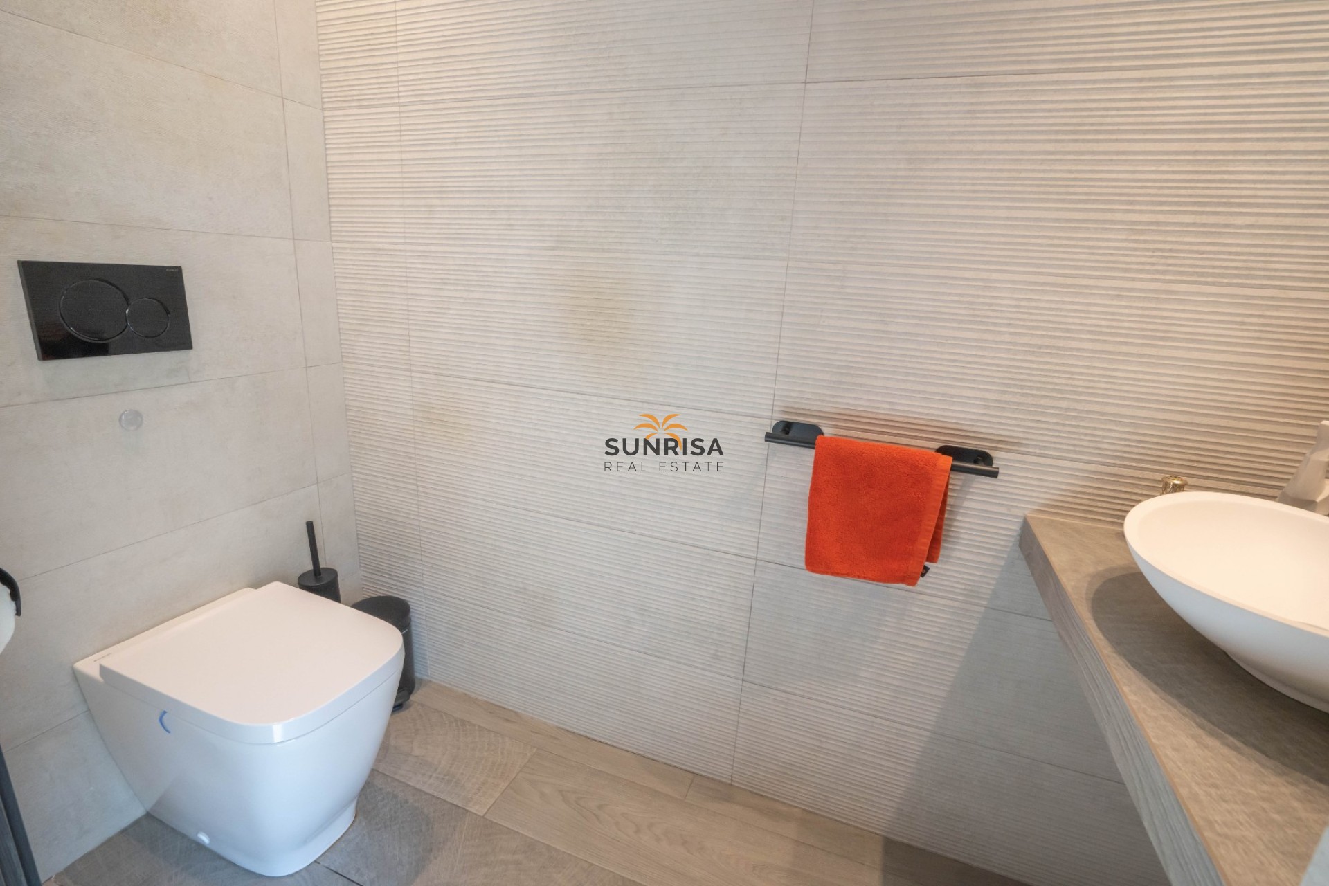 Resale - Villa - Algorfa