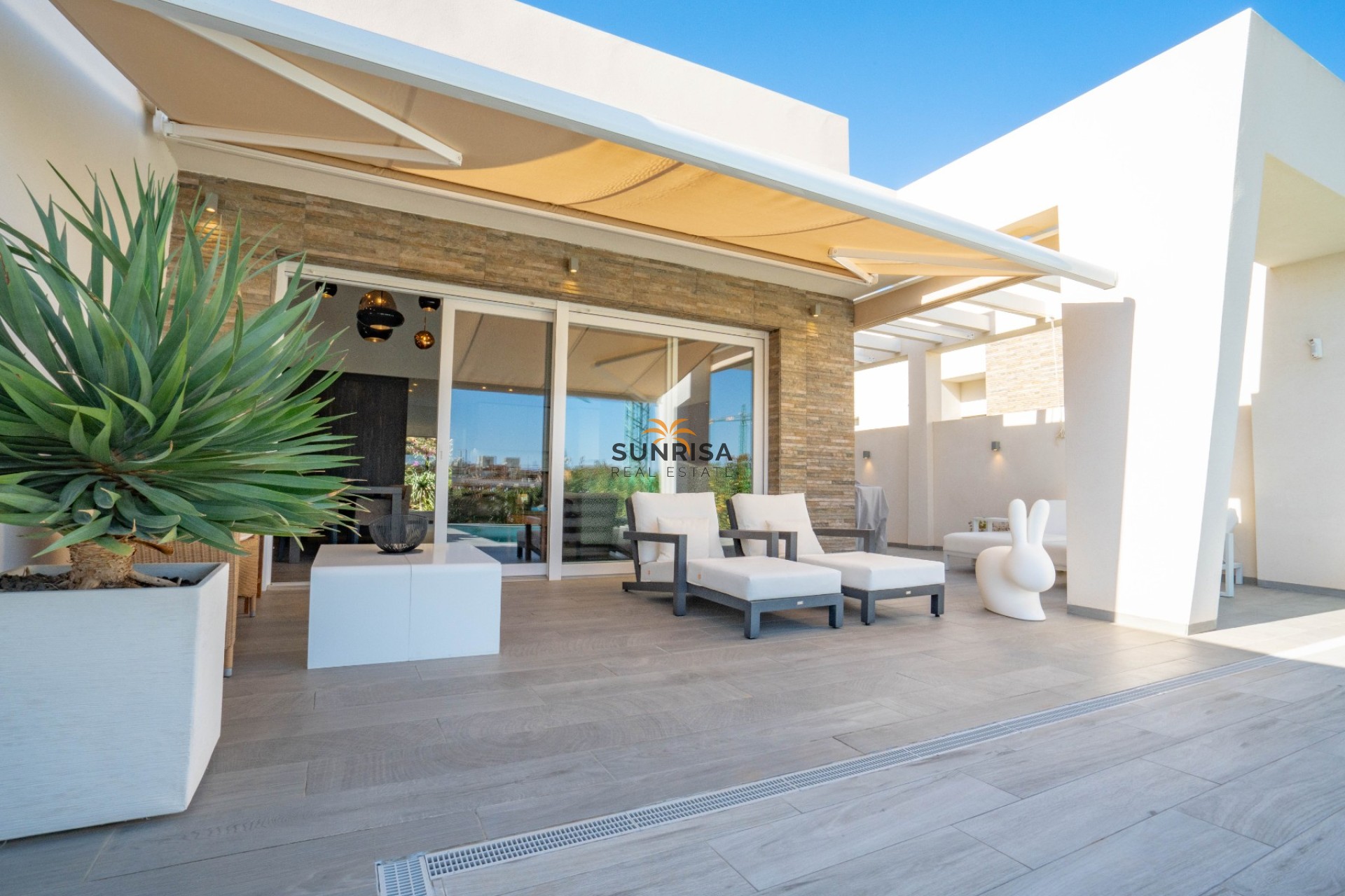 Resale - Villa - Algorfa