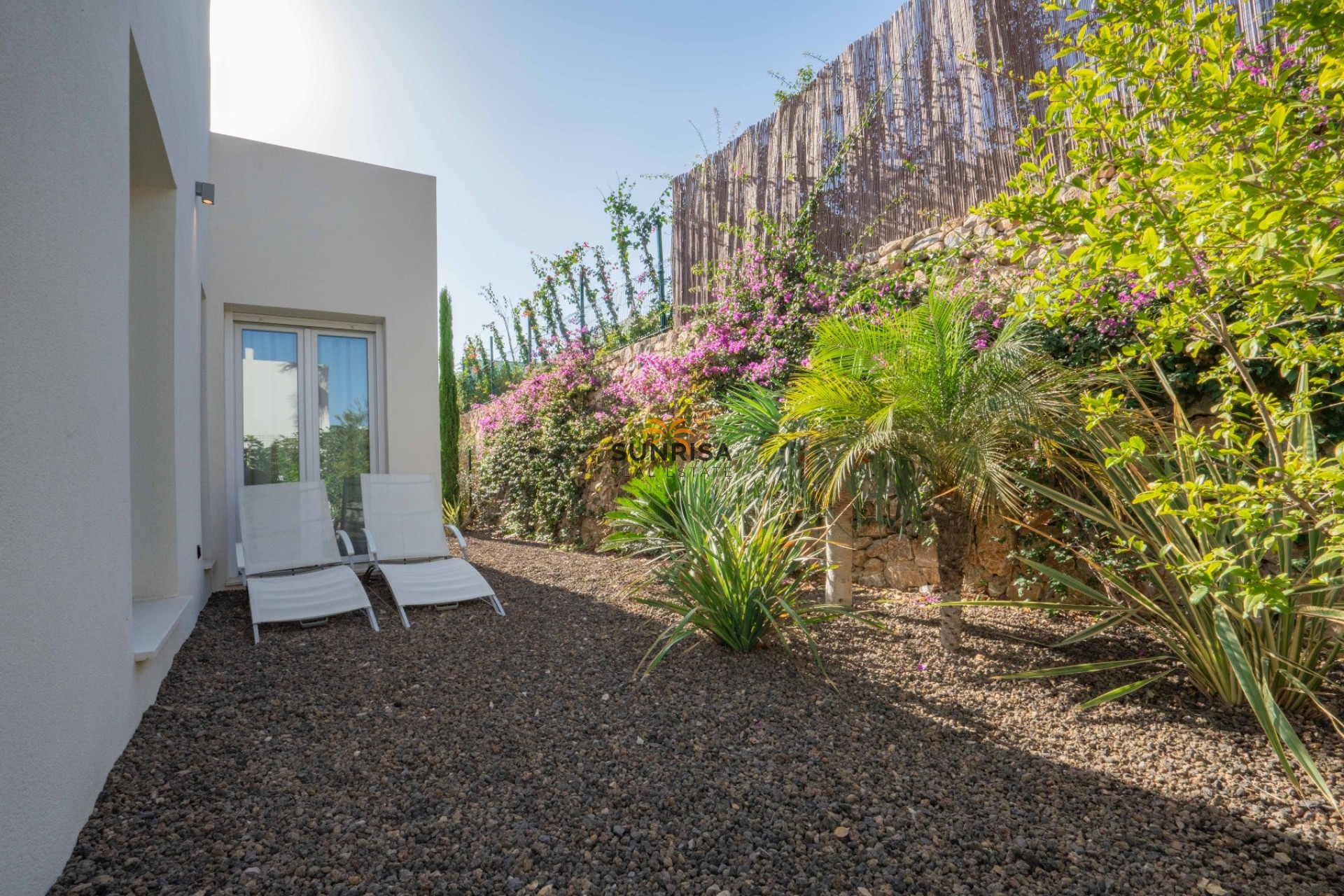 Resale - Villa - Algorfa