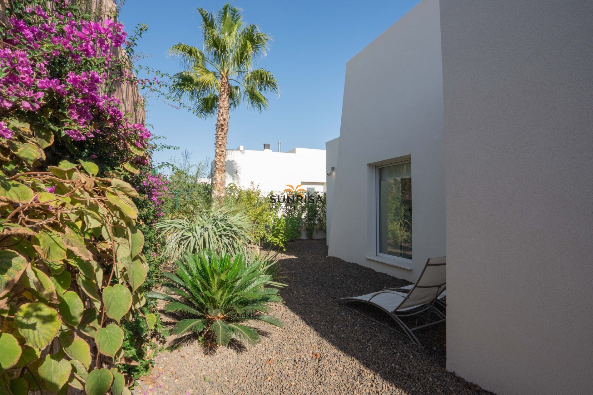 Resale - Villa - Algorfa