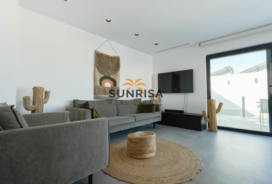 Villa · Revente - Benijofar · Alicante · Espagne