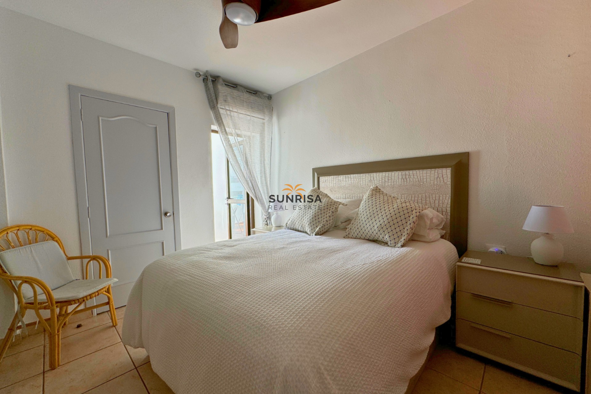 Revente - Appartement - Arona