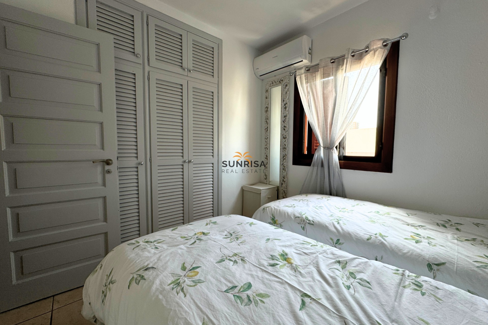Revente - Appartement - Arona