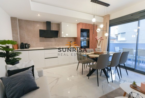 Apartamento · Reventa - Torrevieja · Alicante · España