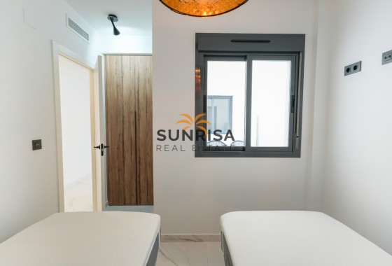 Apartamento · Reventa - Torrevieja · Alicante · España
