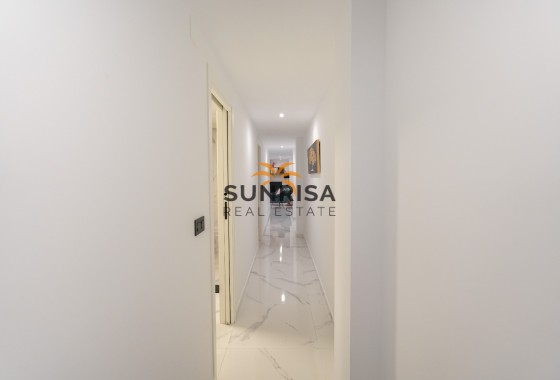 Apartamento · Reventa - Torrevieja · Alicante · España