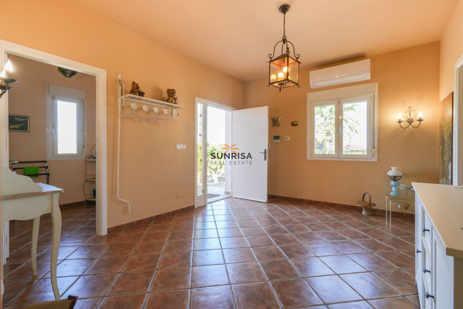Revente - Villa - Jacarilla