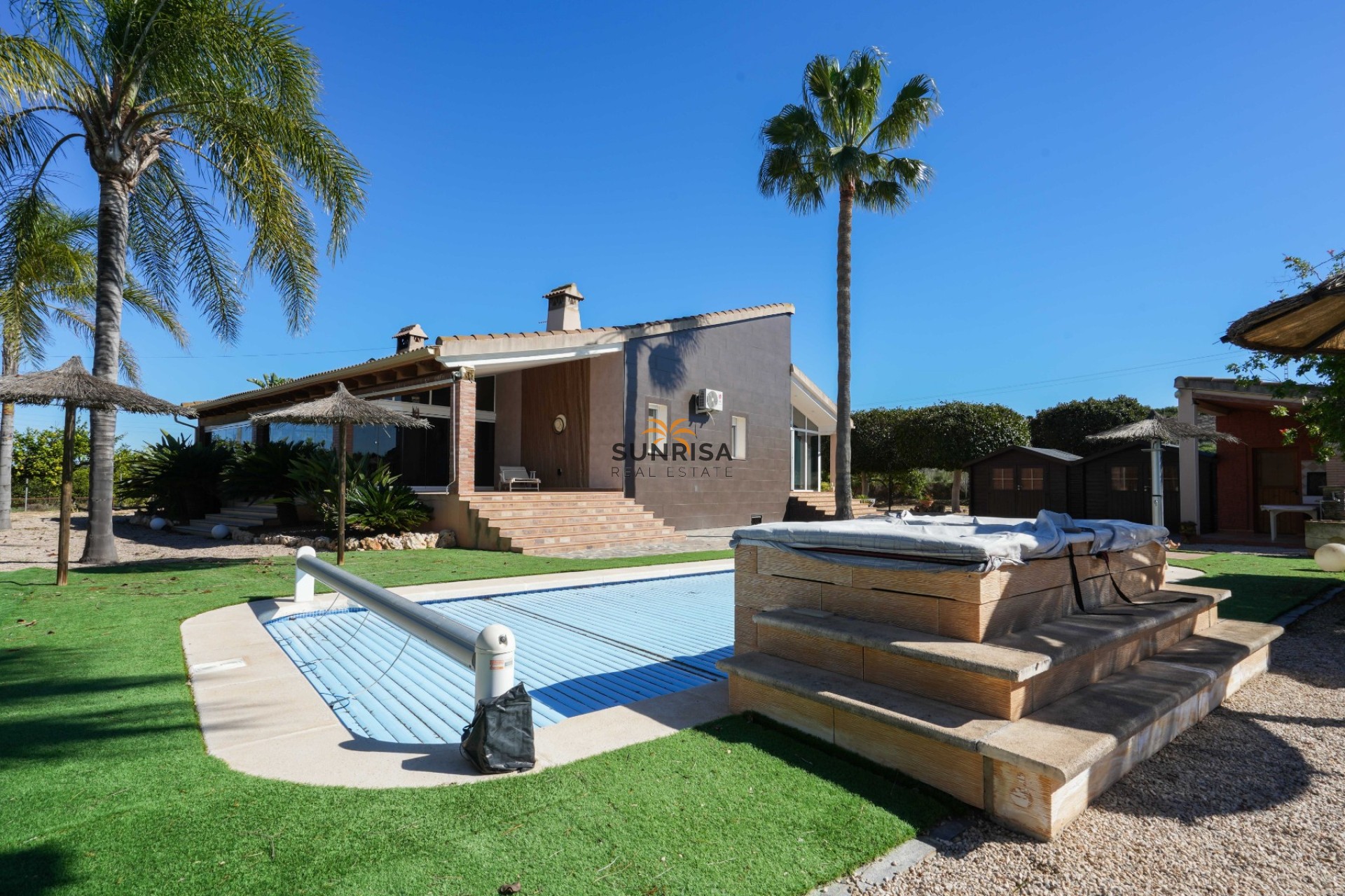 Revente - Villa - Jacarilla