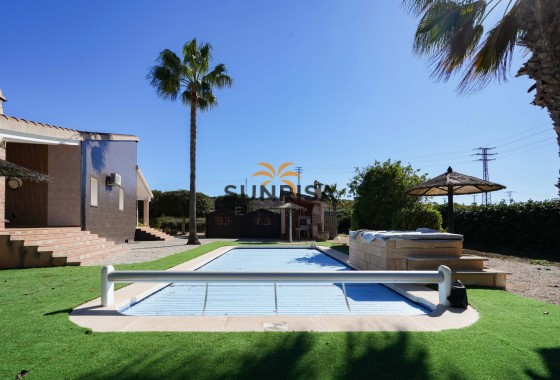 Villa · Revente - Jacarilla · Alicante · Espagne