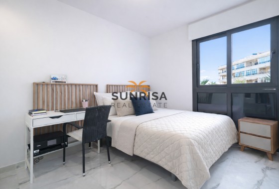 Apartamento · Reventa - Orihuela Costa · Playa Flamenca · Alicante · España