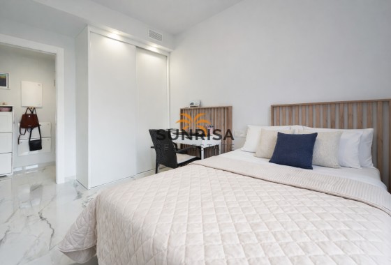 Apartamento · Reventa - Orihuela Costa · Playa Flamenca · Alicante · España