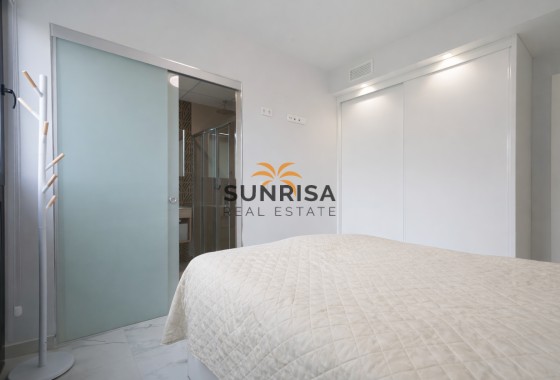 Apartamento · Reventa - Orihuela Costa · Playa Flamenca · Alicante · España
