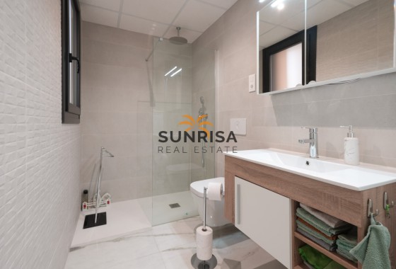 Apartamento · Reventa - Orihuela Costa · Playa Flamenca · Alicante · España