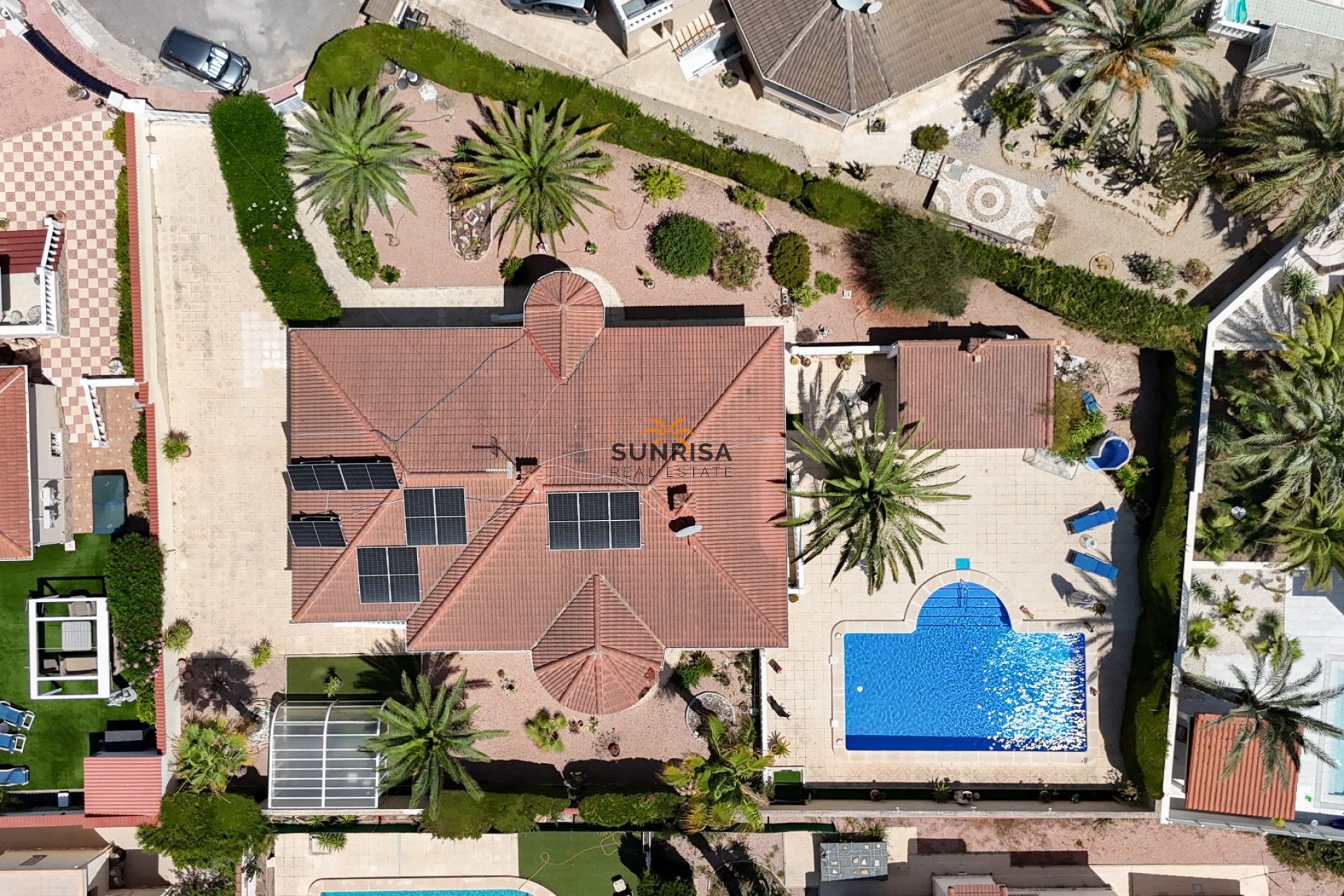 Resale - Townhouse - Ciudad Quesada