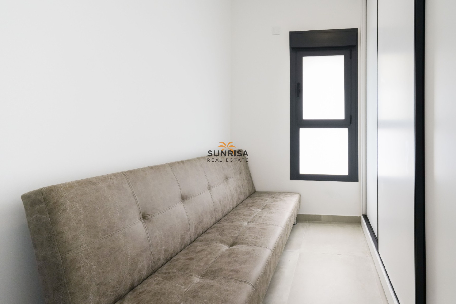 Reventa - Villa - Daya Nueva