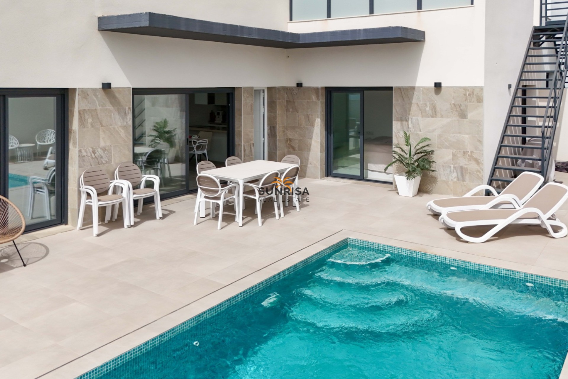 Reventa - Villa - Daya Nueva