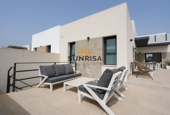 Villa · Herverkoop - Daya Nueva · Alicante · Spanje