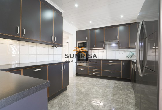 Villa · Resale - Ciudad Quesada · Alicante · Spain