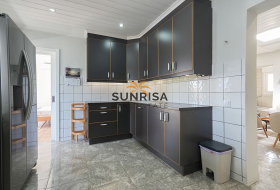 Villa · Resale - Ciudad Quesada · Alicante · Spain